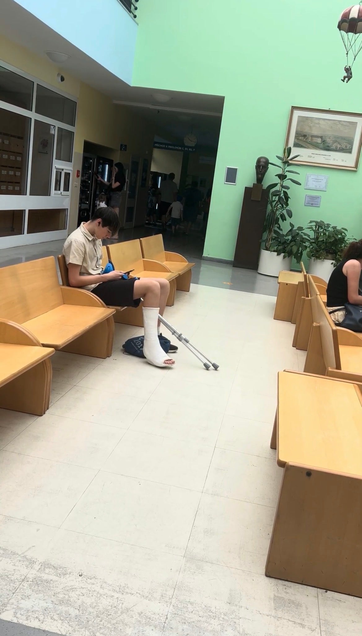 slwc guy hospital video