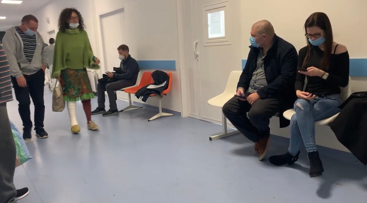 Woman slwc and sac video