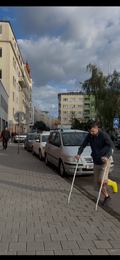 Guy yellow slwc crutching video