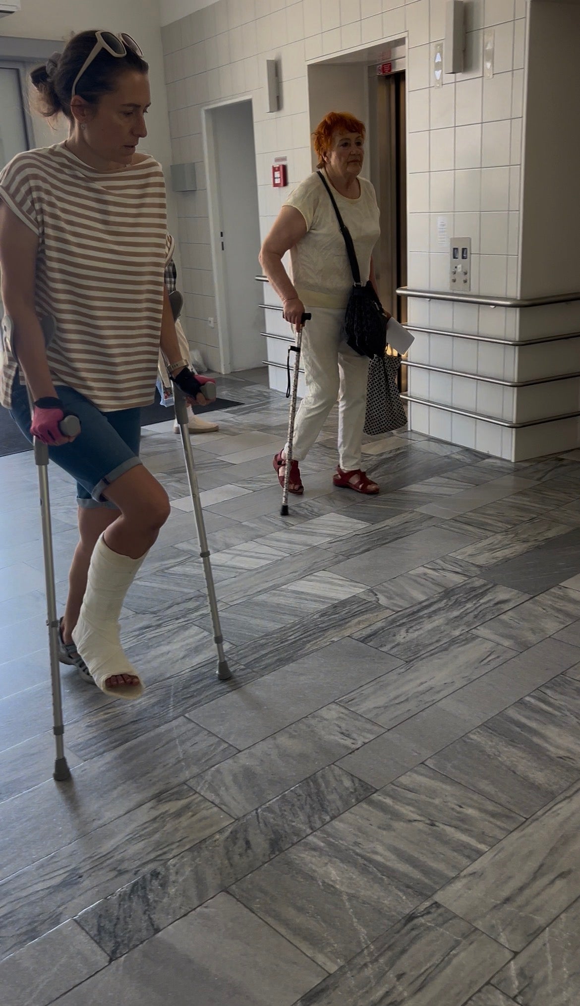 Slc woman arriving hospital video
